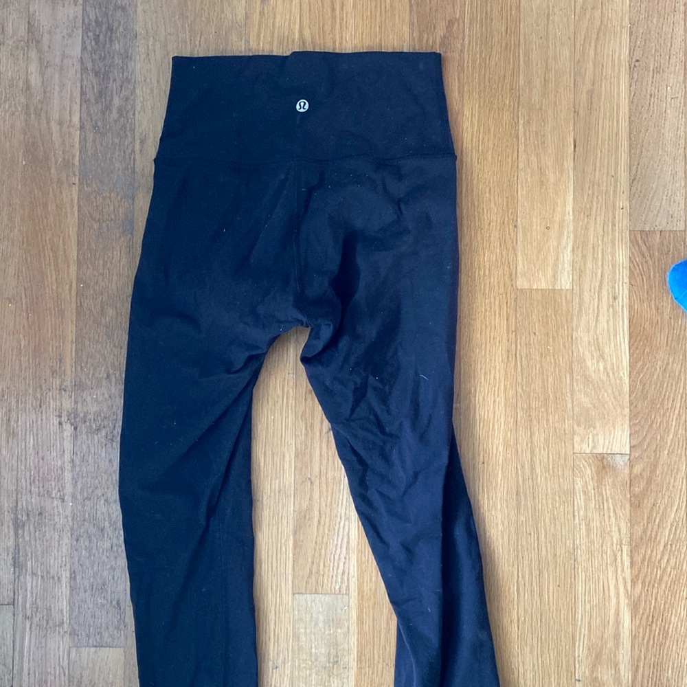 Lululemon leggings size 4